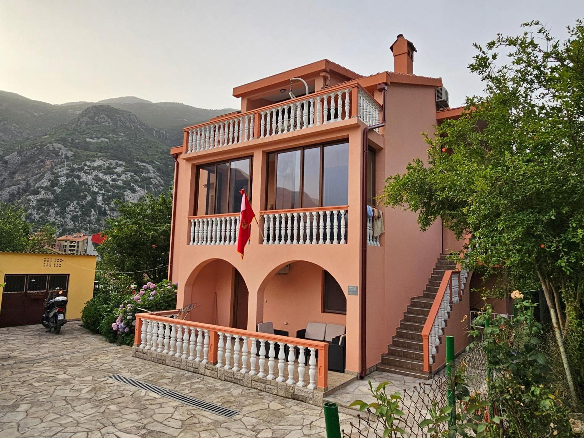 Apartment Vento Di Bocche III โกตอร์ ภายนอก รูปภาพ